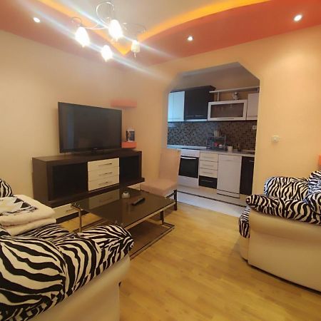 Gogo Apartments أوهغيد المظهر الخارجي الصورة