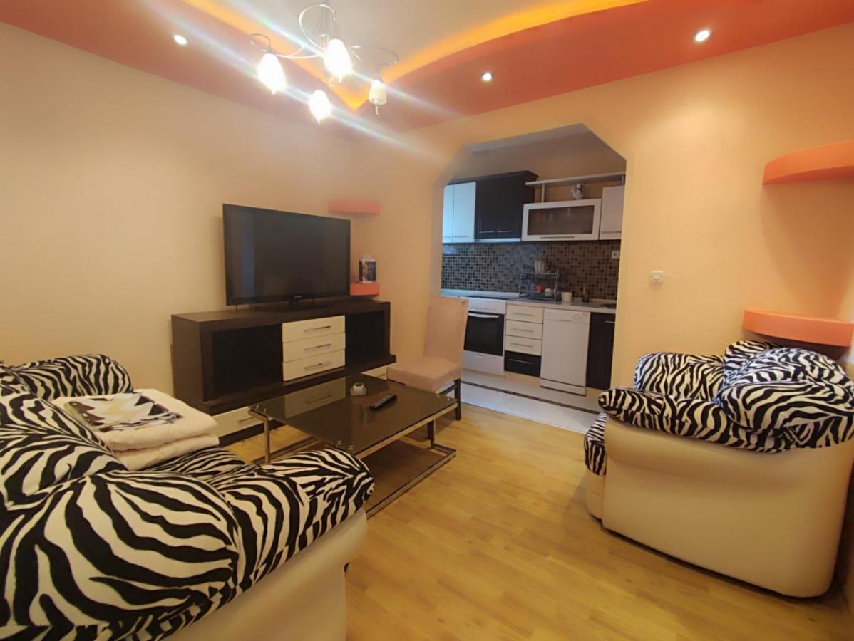 Gogo Apartments أوهغيد المظهر الخارجي الصورة