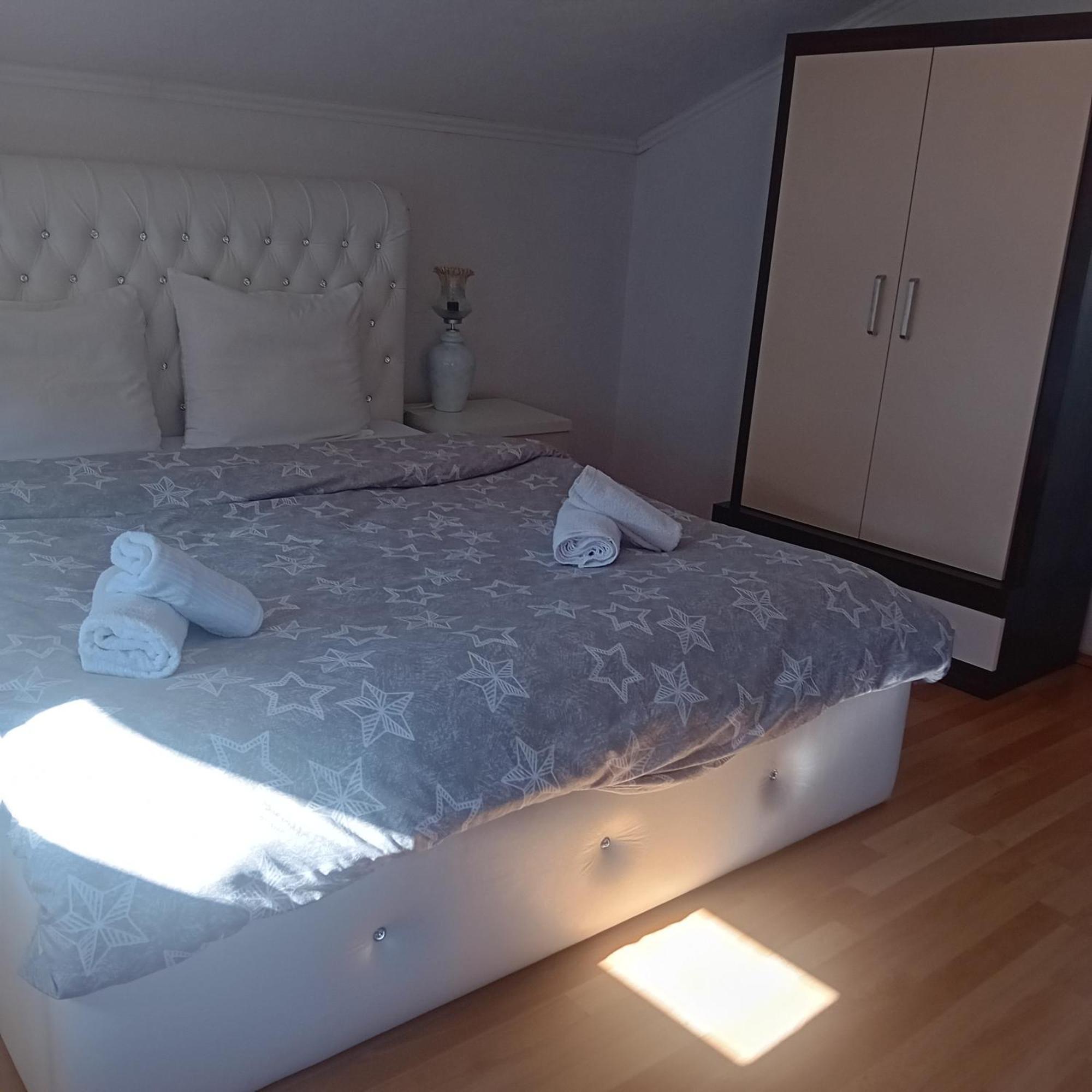 Gogo Apartments أوهغيد المظهر الخارجي الصورة